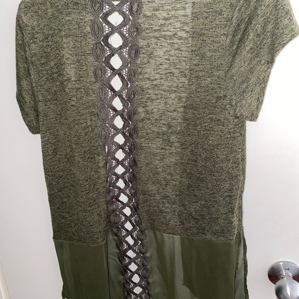 Cardigan - Picture 2 of 4